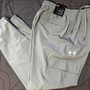 UNDER ARMOUR VIBE WOVEN CARGO L. GREEN TAPER JOGGERS PANTS SIZE L MEN NWT $80